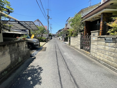 【前面道路含む現地写真】 | 売地　古三津5丁目