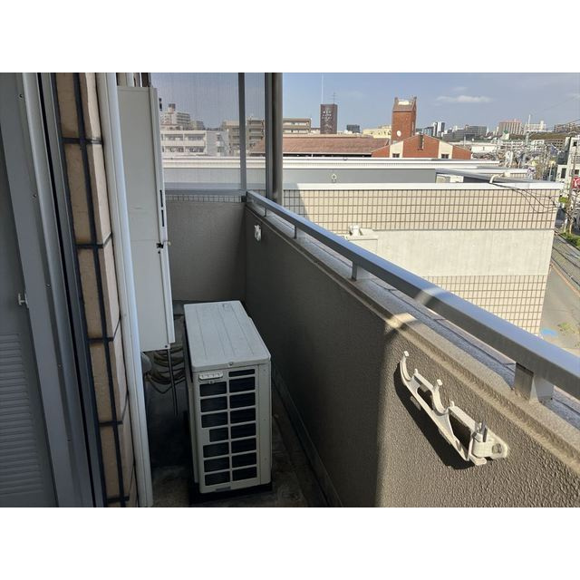 ヴィラウッドランドⅡのバルコニー