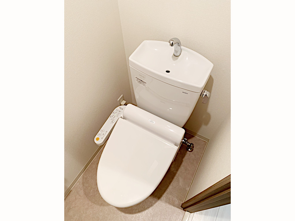 プレサンスＯＳＡＫＡ江坂の内装