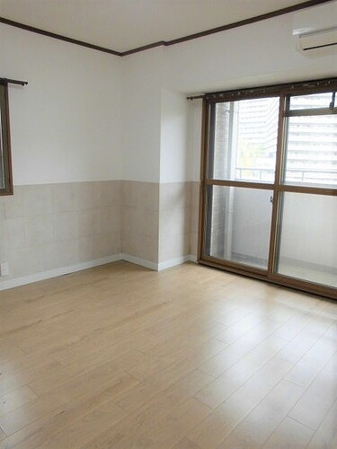 ジオ緑地公園６番館のその他|洋室約8.3畳