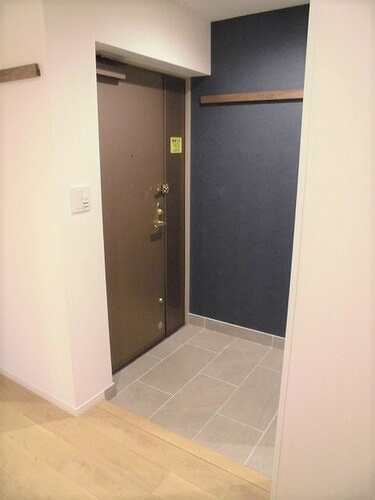 ジオ緑地公園６番館の玄関|玄関