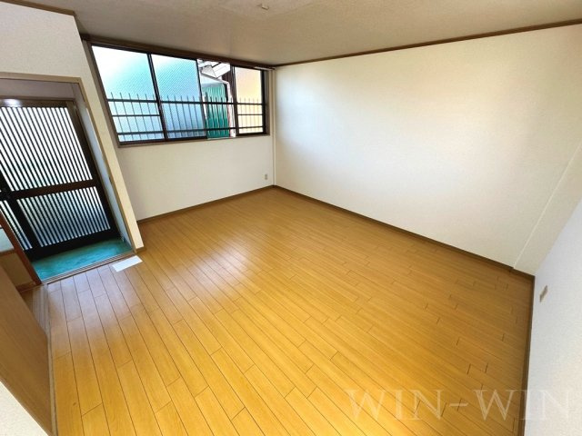 すみれ荘の居間・リビング|イメージ（同建物内別部屋の写真です）