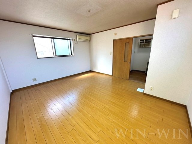 すみれ荘の居間・リビング|イメージ（同建物内別部屋の写真です）