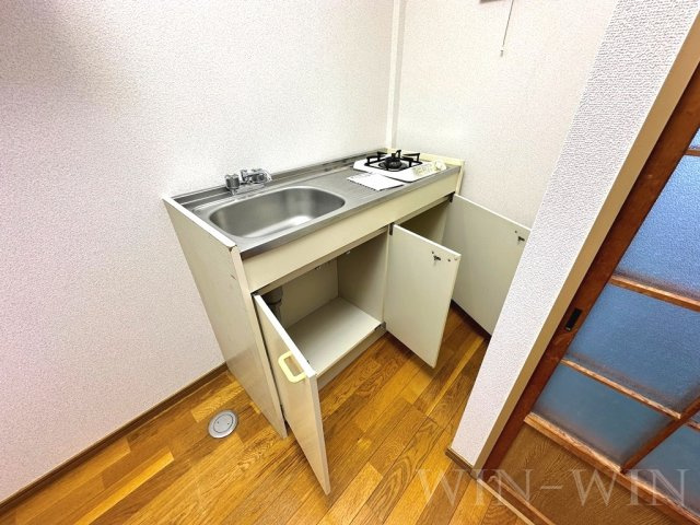 すみれ荘のキッチン|イメージ（同建物内別部屋の写真です）