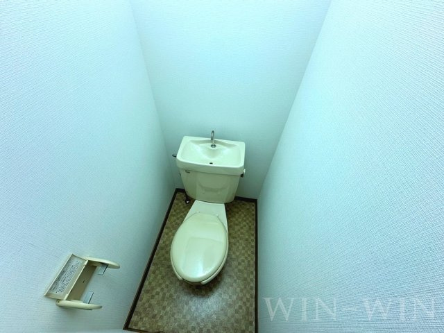 すみれ荘のトイレ|イメージ（同建物内別部屋の写真です）