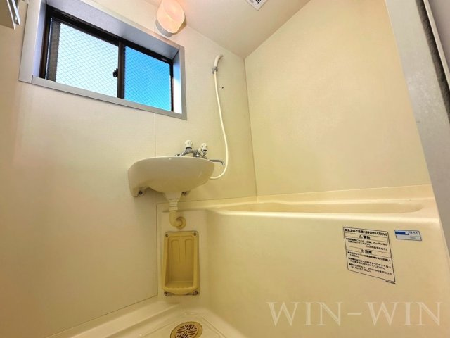 すみれ荘の浴室|イメージ（同建物内別部屋の写真です）