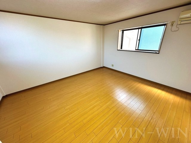 すみれ荘の居間・リビング|イメージ（同建物内別部屋の写真です）