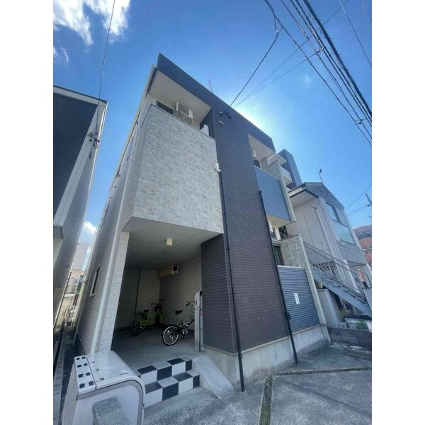 シャルムウチヤマ　名古屋市賃貸　仲介手数料無料のエントランス