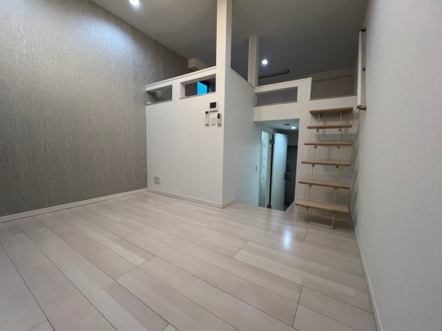 シャルムウチヤマ　名古屋市賃貸　仲介手数料無料の居間・リビング