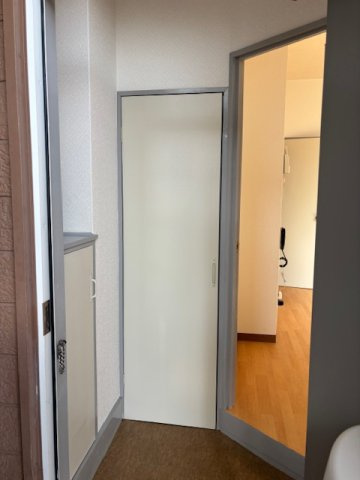 パレス赤坂の玄関