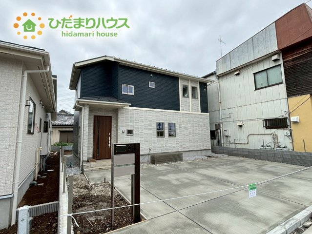 深谷市原郷　新築一戸建て　ブルーミングガーデン　01の駐車場