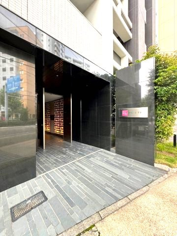 ドゥーエ千種　名古屋市賃貸　仲介手数料無料のエントランス