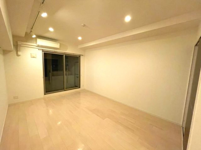 ドゥーエ千種　名古屋市賃貸　仲介手数料無料の居間・リビング