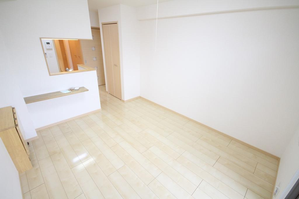 ラ・ロゼベールⅡの寝室|※お部屋により仕様が異なる場合があります。