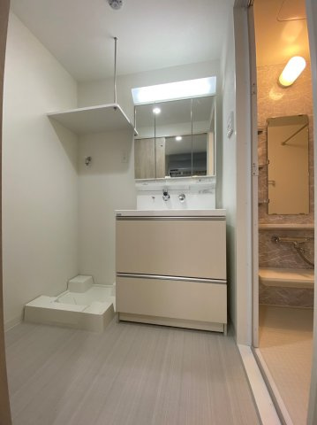パークゲート栄白川　名古屋市賃貸　仲介手数料無料の玄関