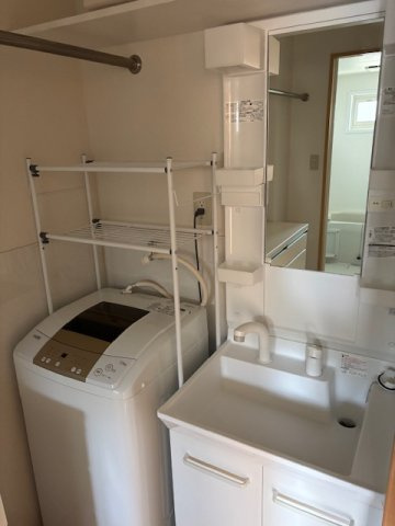 ユウパレスの洗面所|洗濯機は付きません
