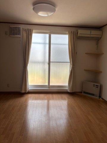 ユウパレスの居間・リビング