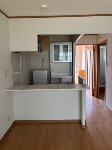 ユウパレスの居間・リビング|人気のカウンターキッチン