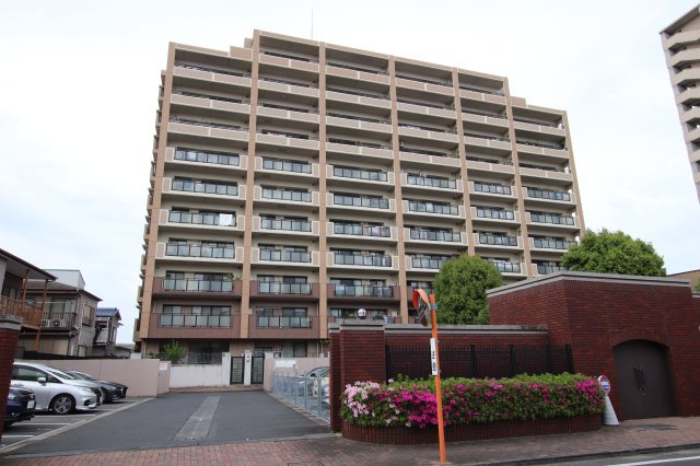 日神パレステージ町屋の外観