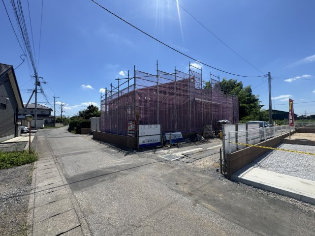 新築　太田市新田市野井町第1　Livele Garden.S　4号棟の前面道路含む現地写真|現地写真　東側接道幅員約4.5ｍ