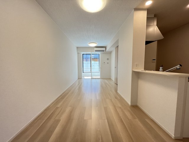 ウニコⅡの居間・リビング