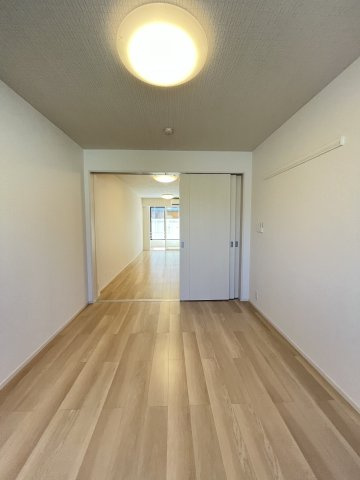 ウニコⅡの洋室