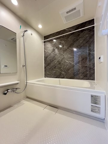 ウニコⅡの浴室