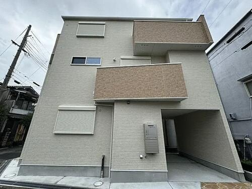 堀溝１丁目　未入居一戸建ての外観|新しい生活にいかがでしょうか？外観はお住まいの顔になります。こだわりたいポイントですね。外壁塗装や屋根塗装のご相談も承っております。
■現地内覧・資金計画相談・住宅ローン相談もお問合せ受付中■