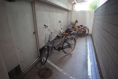 【その他共用部分】 | ホワイトスワン | 駐輪場