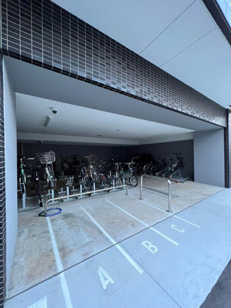 プレサンス名古屋幅下ファビュラス　名古屋市賃貸　仲介手数料無料の駐車場