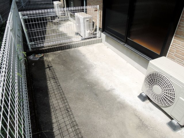 【庭】 | サニーコート日根野