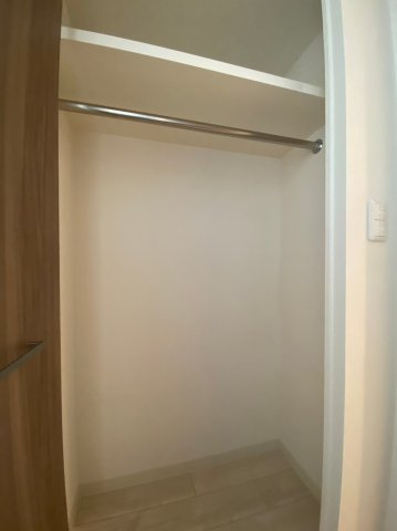 プレサンス金山コネクト　名古屋市賃貸　仲介手数料無料の収納