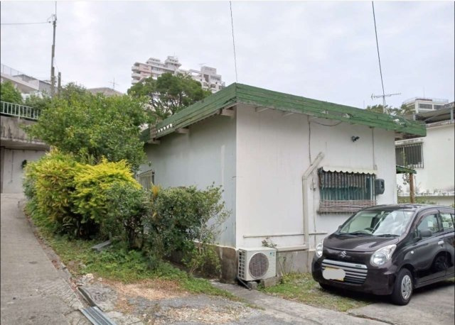 【前面道路含む現地写真】売買一戸建 那覇市松川 1LDK
