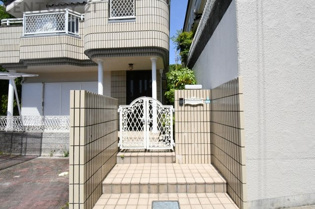 川西市多田院2丁目中古戸建の外観