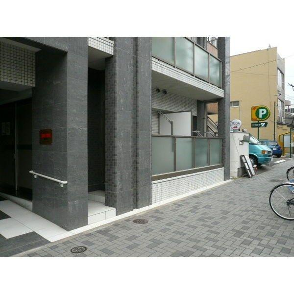 フローライト上前津　名古屋市賃貸　仲介手数料無料のエントランス