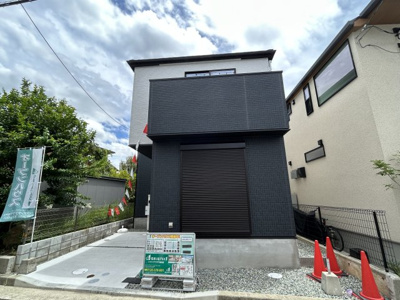 【外観】 | 上大市5丁目新築戸建 | 落ち着いた雰囲気の外観です