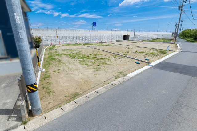 鈴鹿市北玉垣町《全7区画》の前面道路含む現地写真