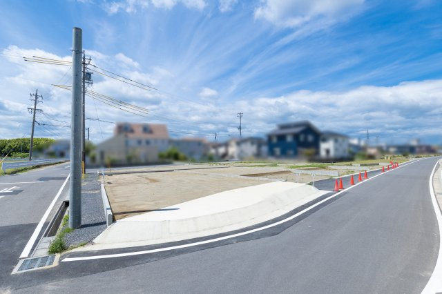 鈴鹿市北玉垣町《全7区画》の前面道路含む現地写真