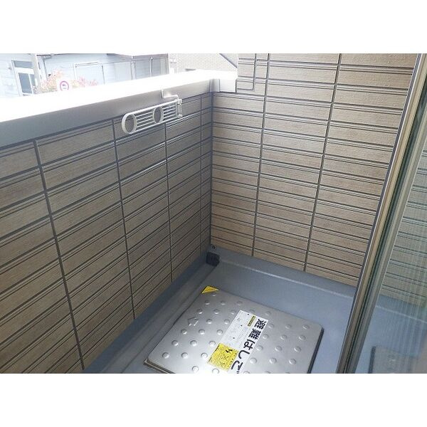 プロパティー城西のバルコニー