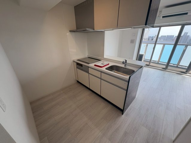 セレ二テフラン難波のキッチン