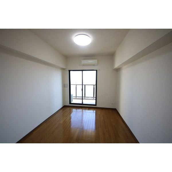 リバーコート砂田橋I　名古屋市賃貸 仲介手数料無料の居間・リビング