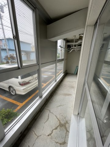 釧路市貝塚２丁目の賃貸マンションのバルコニー
