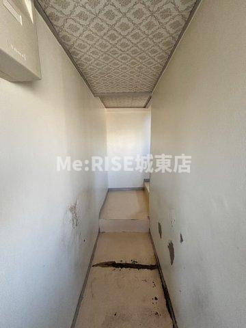 今里船瀬ビルの内装