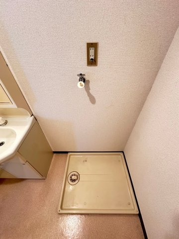 エクセル樋下の内装