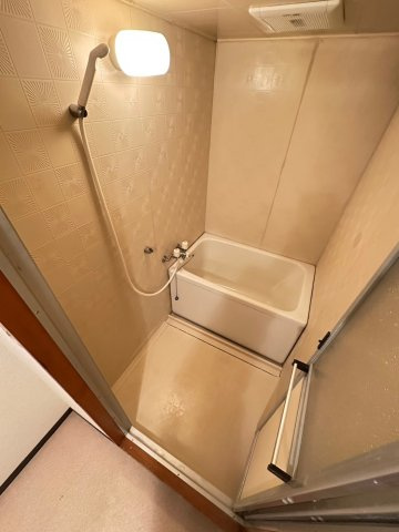 エクセル樋下の浴室