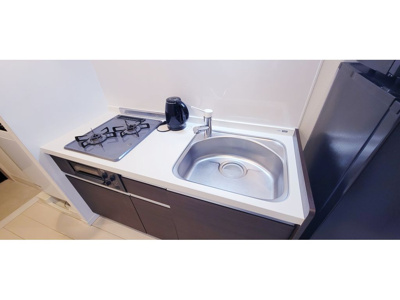 【内装】 | クレヴィスタ西巣鴨 | 明るい色調の室内です