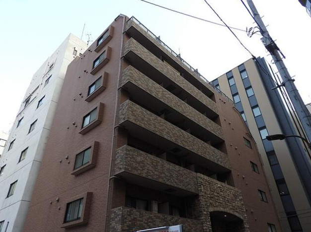 トーシンフェニックス新橋の外観