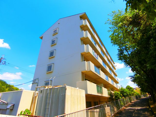 ウィンディー小山の外観