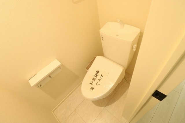 【トイレ】 | ふじみ野市上福岡5丁目　新築一戸建住宅　全2棟　(ふじみ野店)