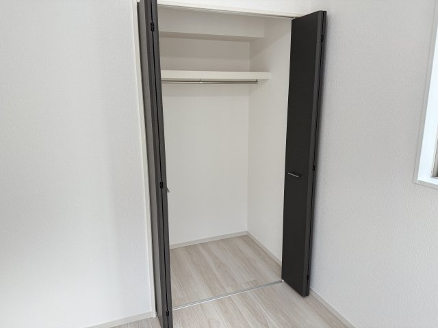 前橋市朝倉町２期　新築戸建て　1号棟の収納|2階洋室3収納です